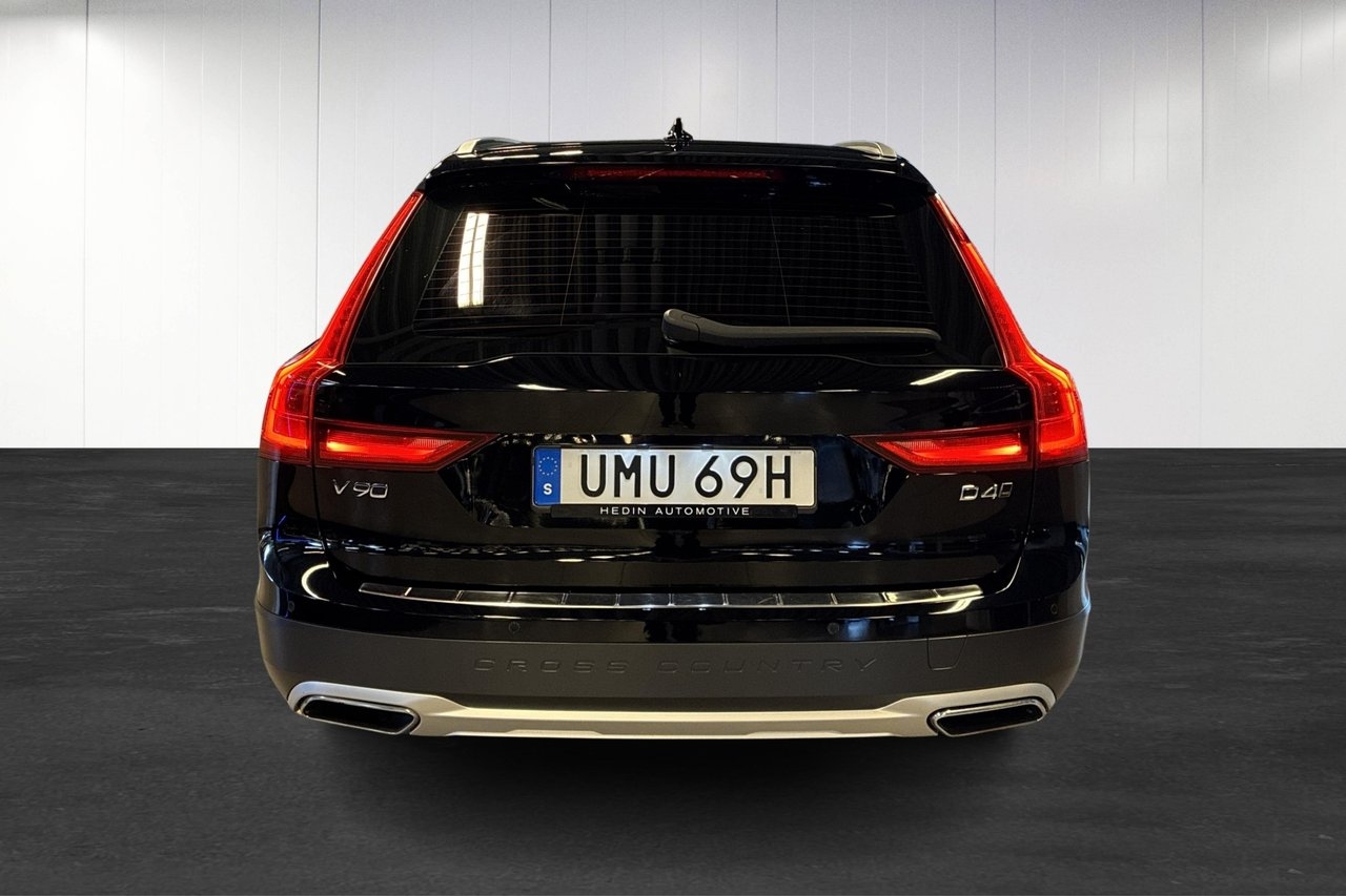 Volvo V90 Cross Country 2020, bild 6/10