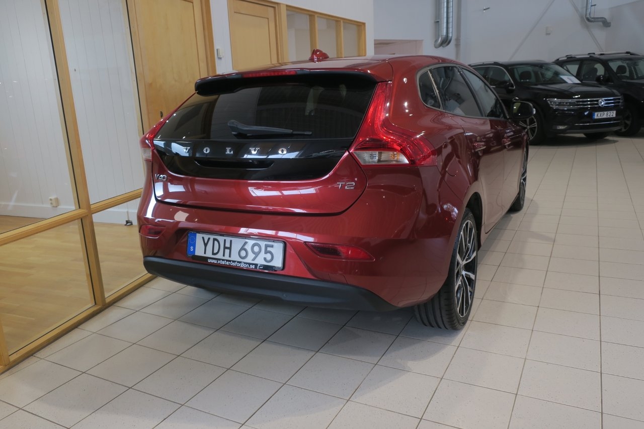 Volvo V40 T2 Kamrem bytt Värmare 2016, kuva 4/10