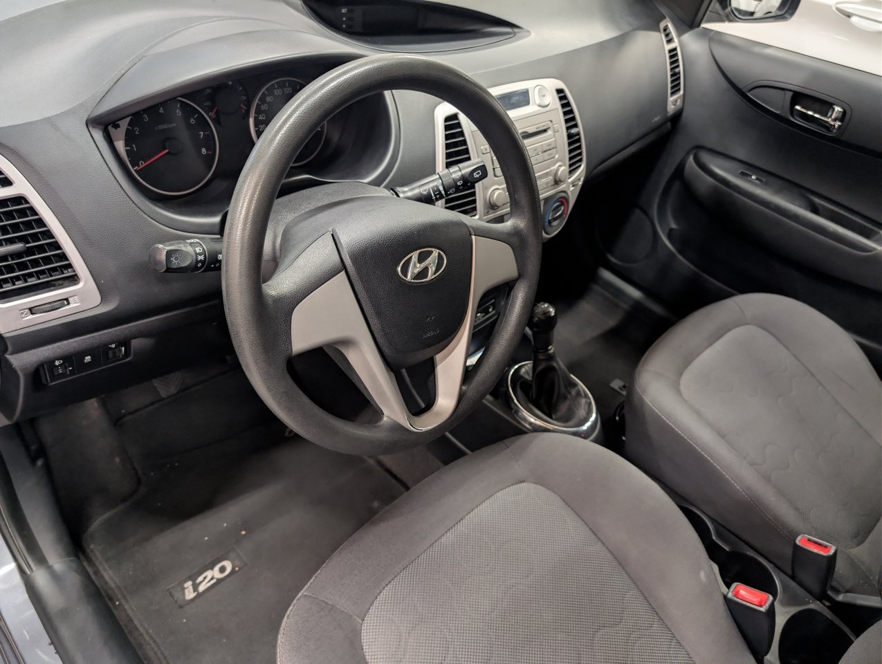 Hyundai i20 2012, bild 6/10