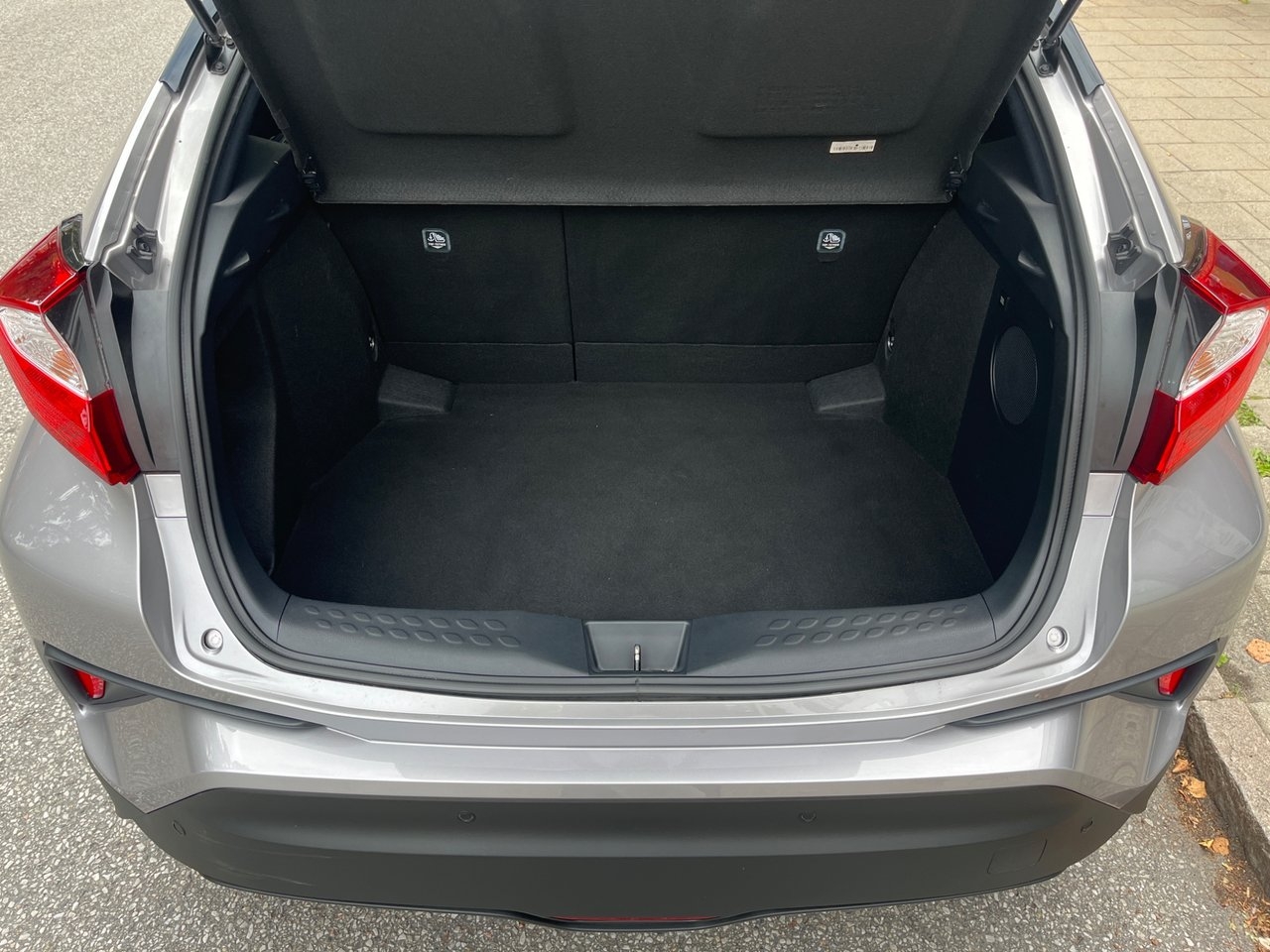 Toyota C-HR Hybrid CVT X-Edition 2019, bild 6/10