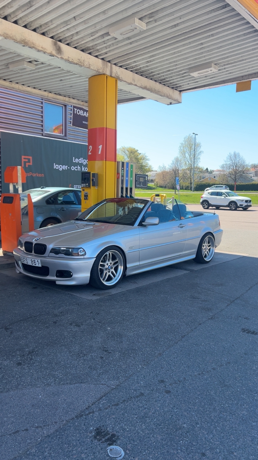 BMW 325