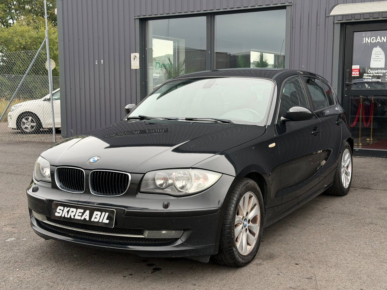 BMW 118 d 5-dörrars Steptronic Advantage 2009, bild 4/10