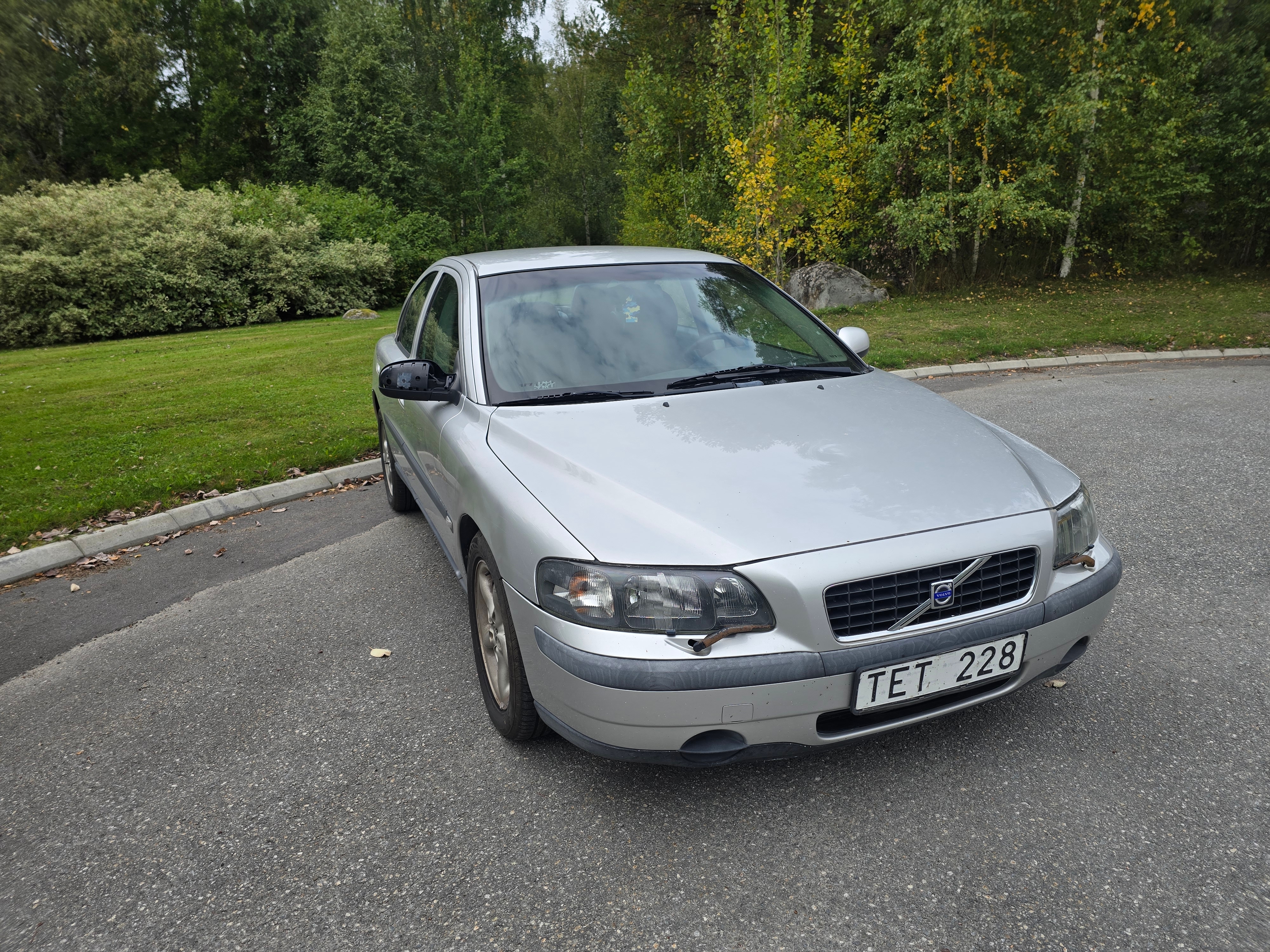 Volvo S60 2.4 Manuell 2002, photo 2/10