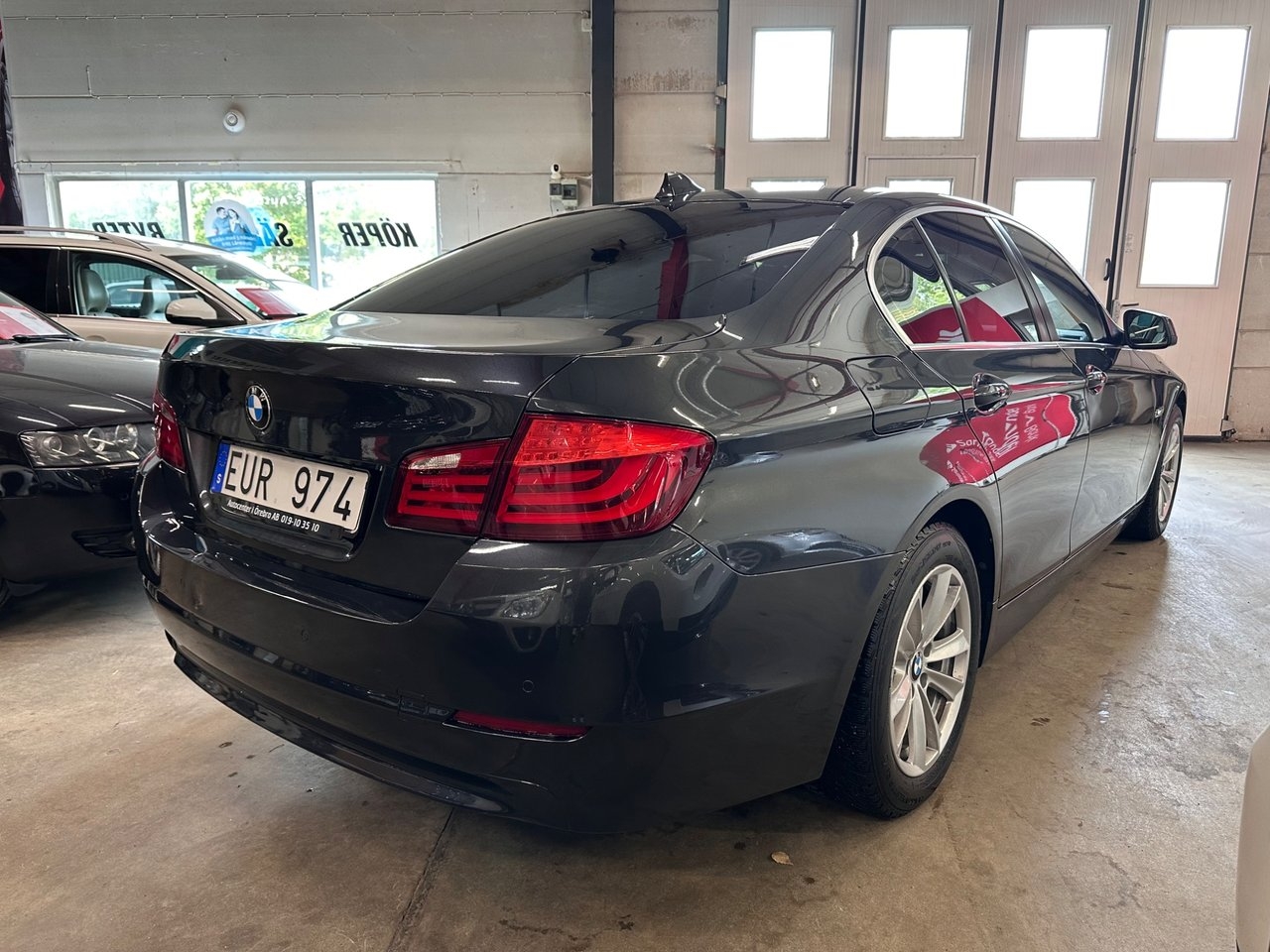 BMW 523 i Sedan Steptronic Euro 5 2010, bild 4/10