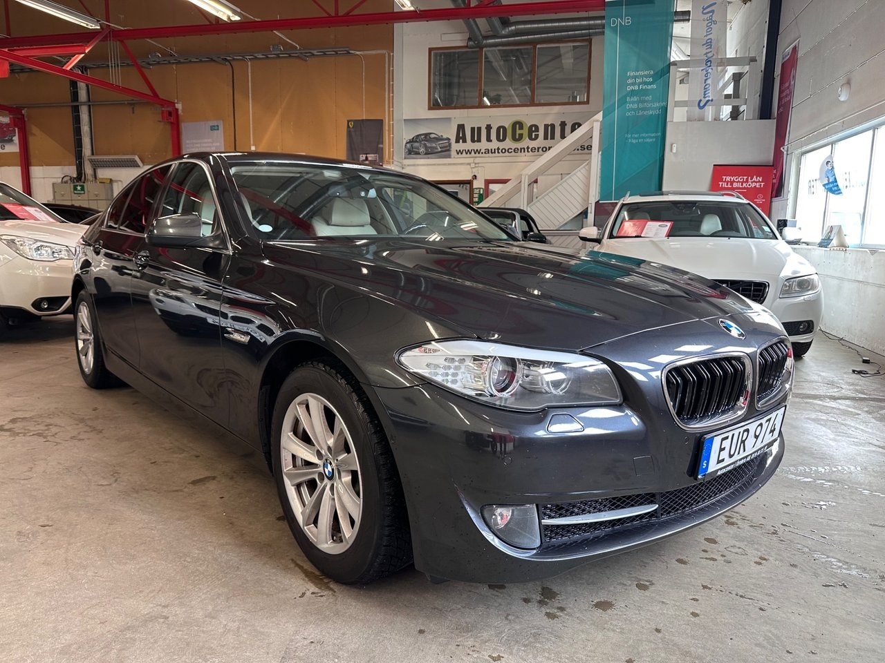 BMW 523 i Sedan Steptronic Euro 5 2010, bild 3/10