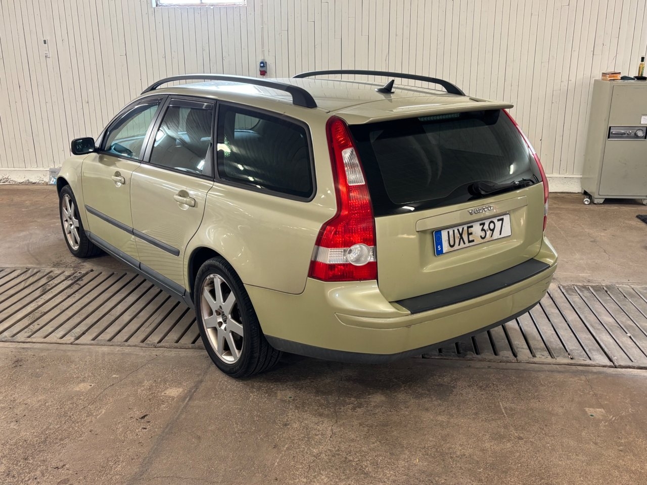 Volvo V50 2.4i Euro 4 2004, bild 2/4