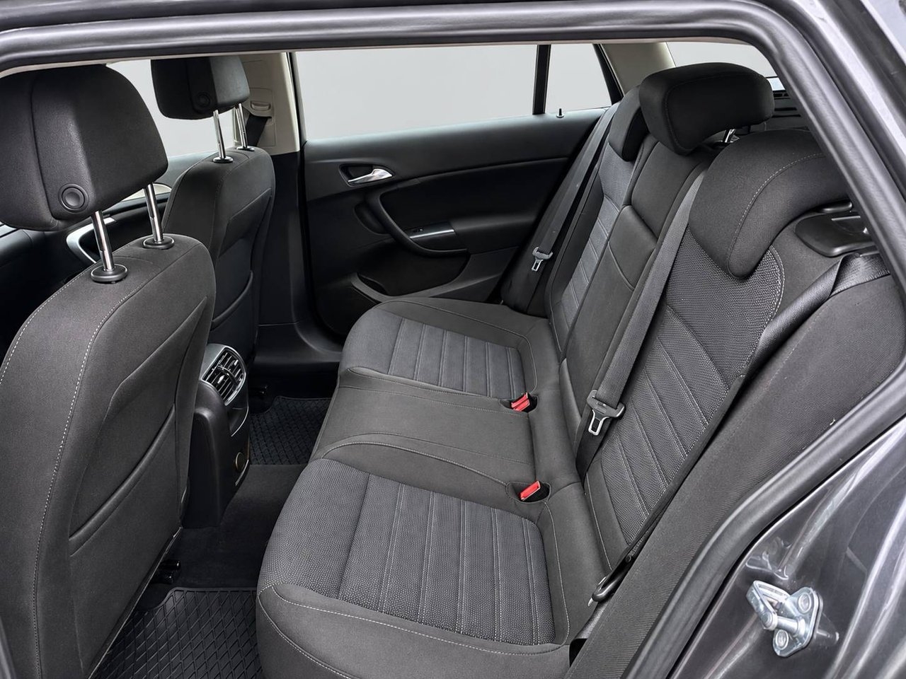 Opel Insignia 2010, bild 7/10