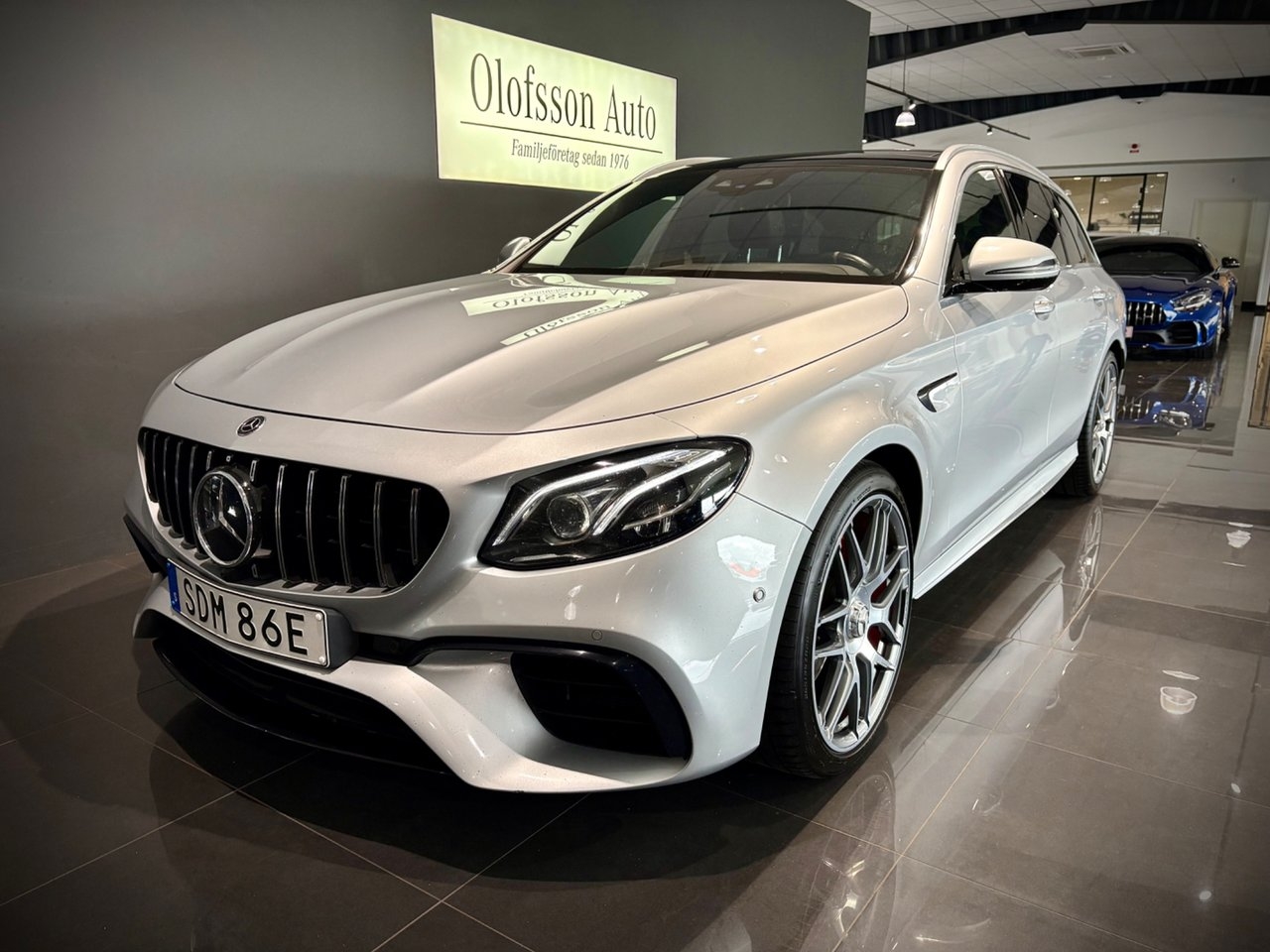 Mercedes-Benz E