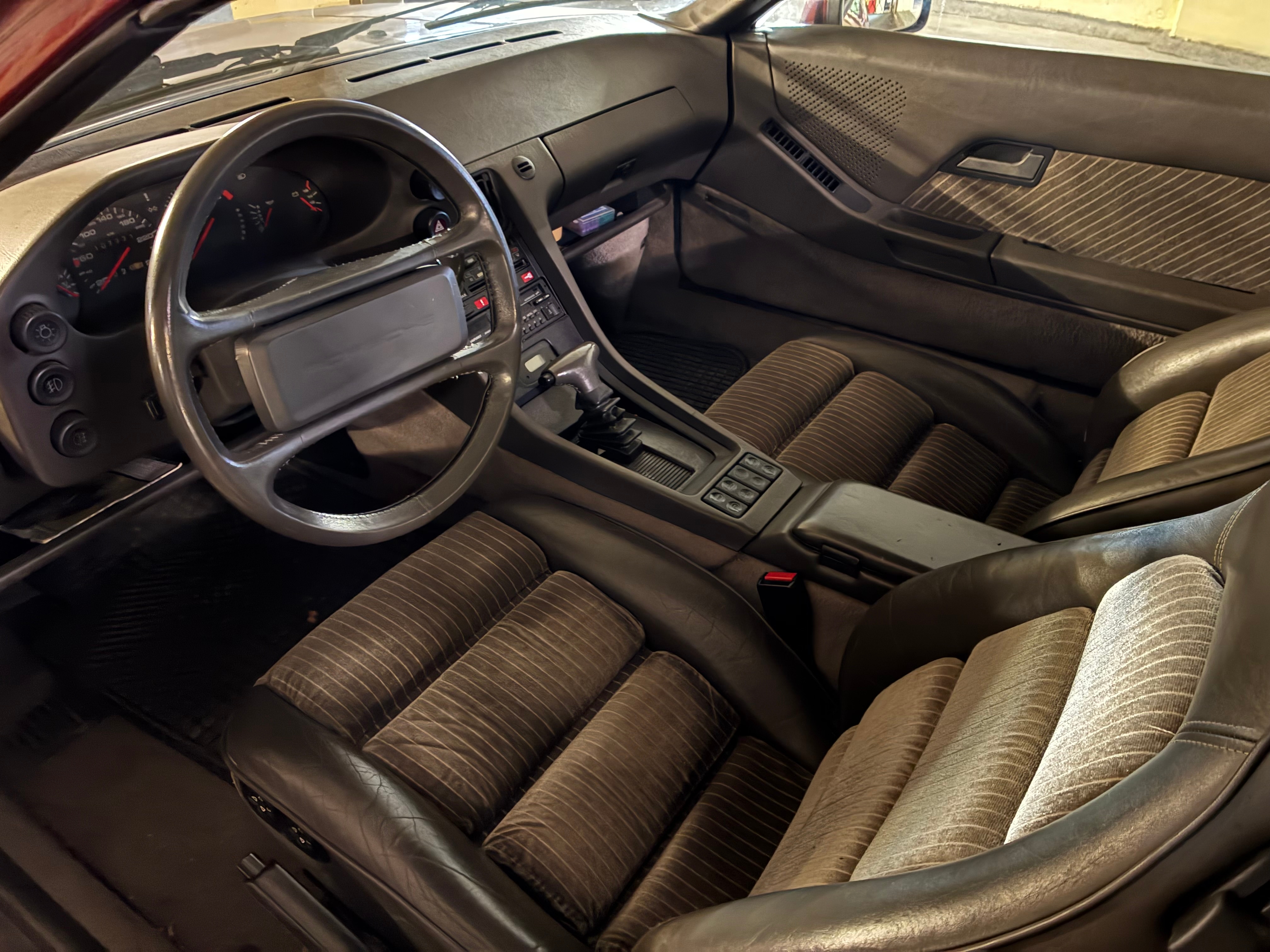 Porsche 928 S Automatisk 1986, kuva 3/6
