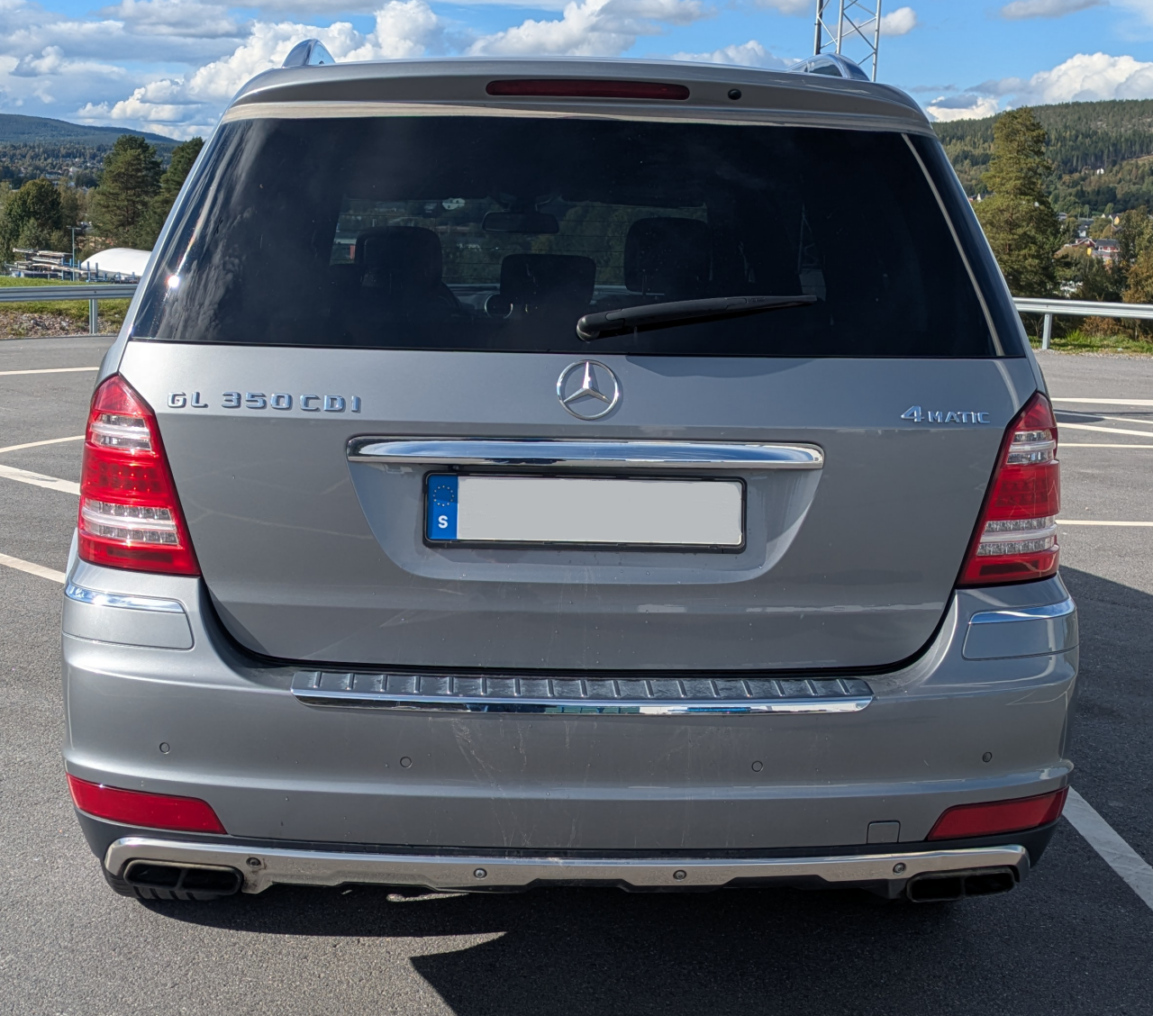 Mercedes-Benz GL 2012, kuva 2/5
