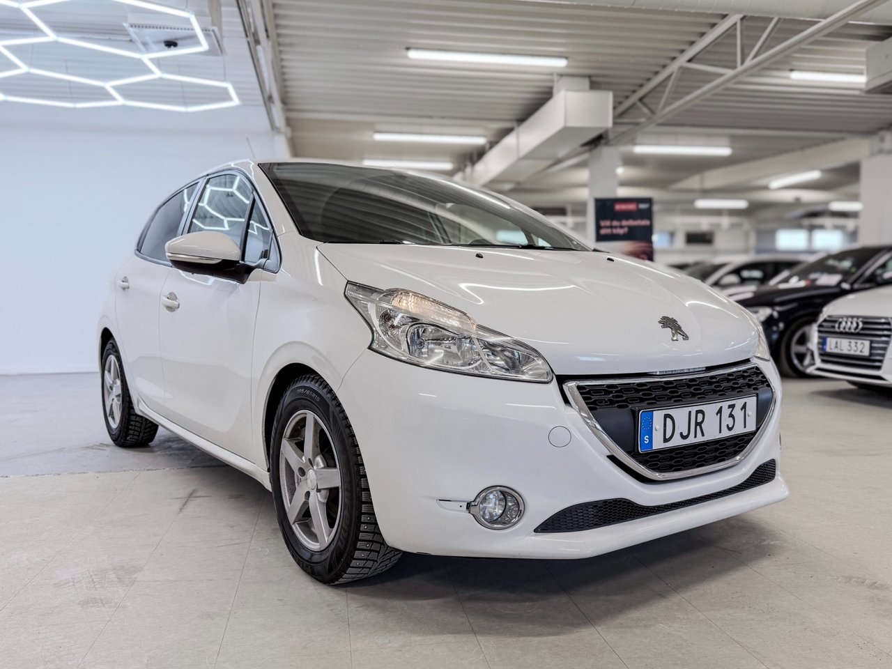 Peugeot 208 2014, bild 4/10