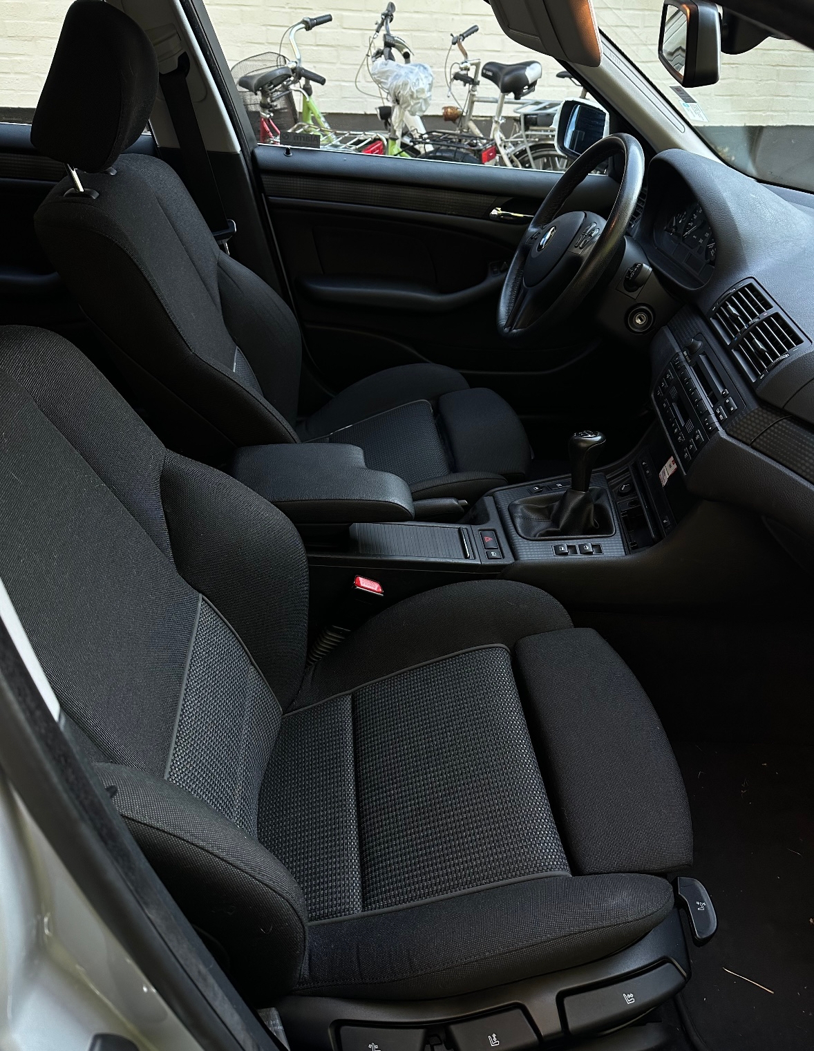 BMW 320 i Touring Manuell 2002, bild 6/8