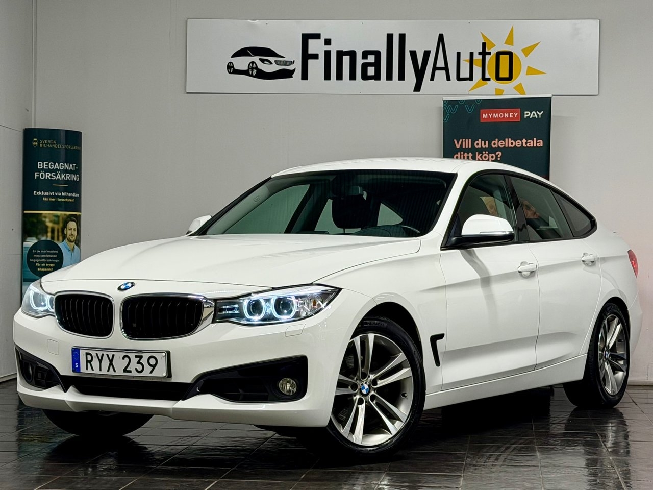 BMW 320