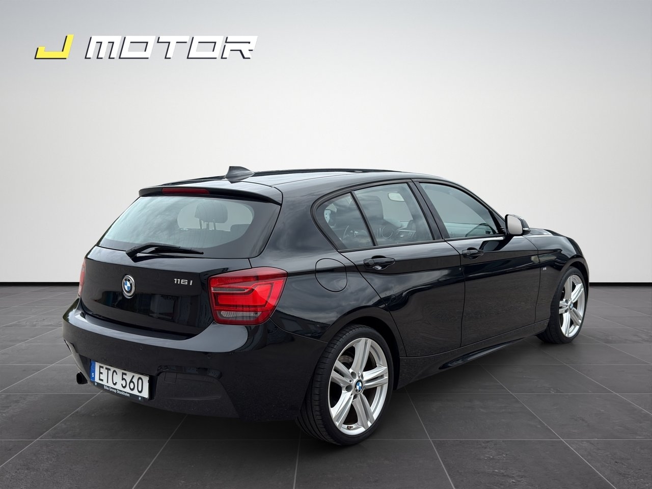 BMW 116 2015, photo 5/10