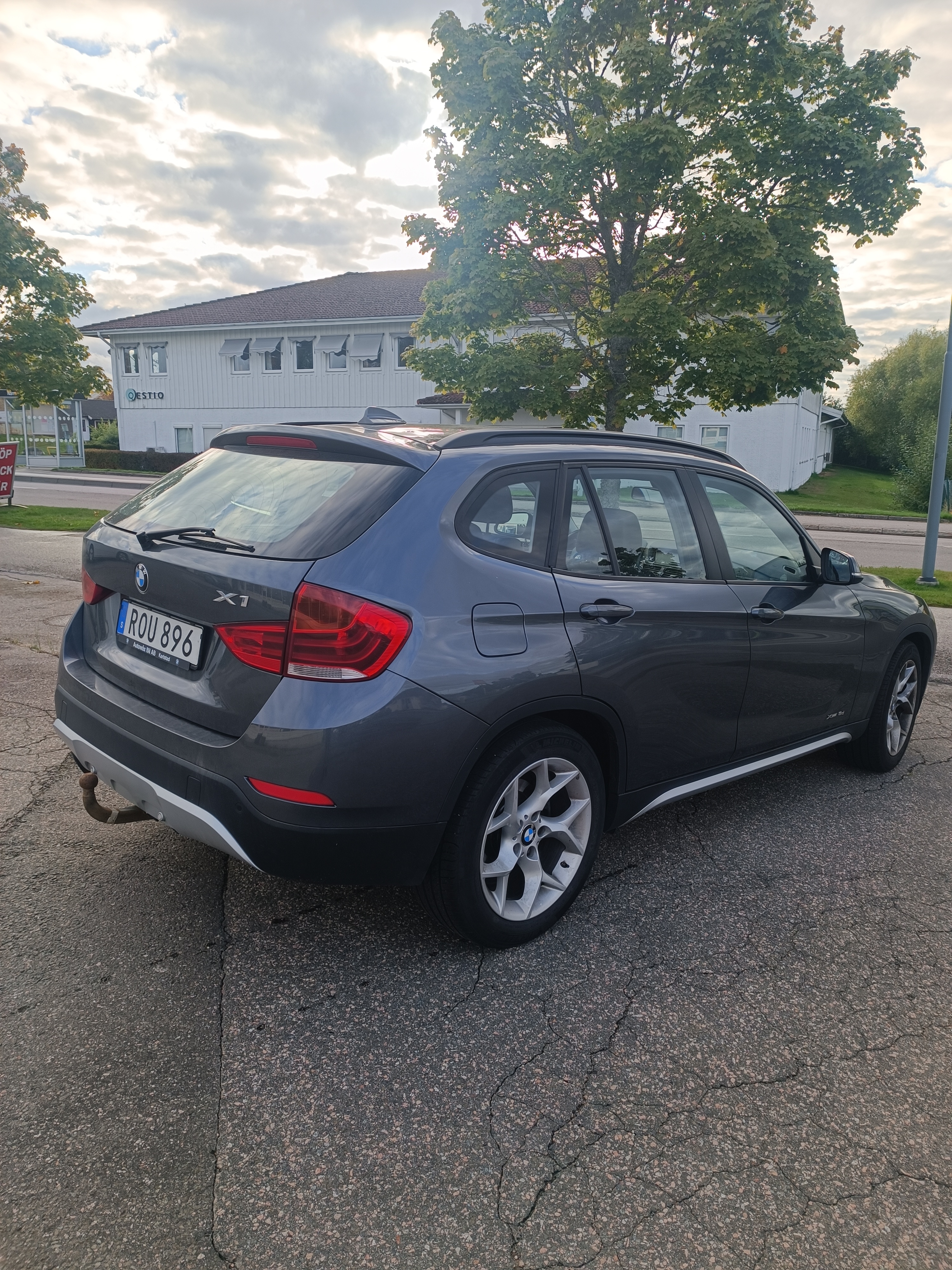 BMW X1 xDrive18d Steptronic 2015, bild 4/7