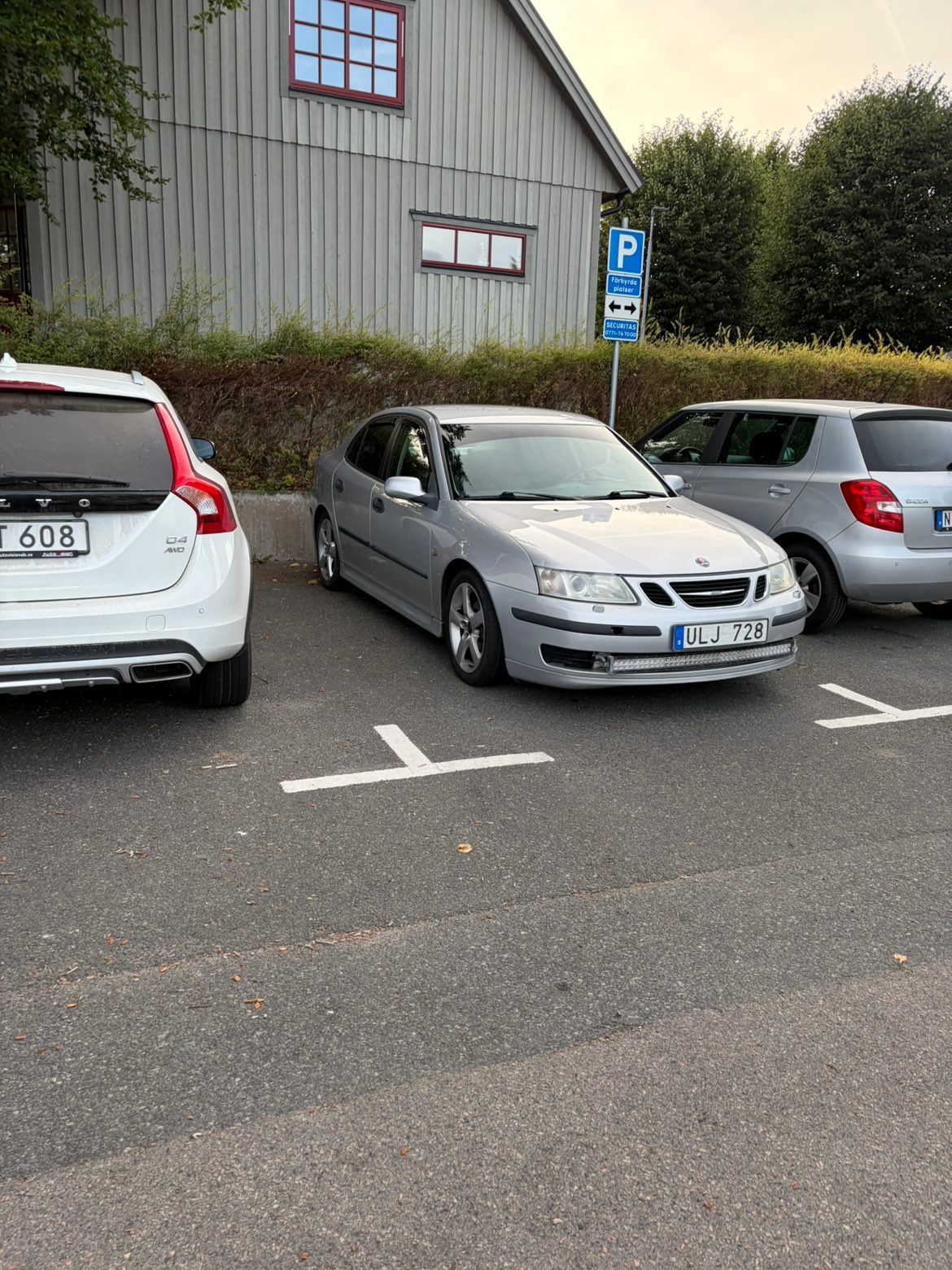 Saab 9-3 SportSedan 2.0 T Manuell 2004, bild 3/3