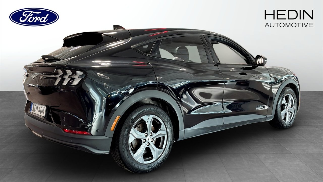 Ford Mustang Mach-E 2021, kuva 2/10
