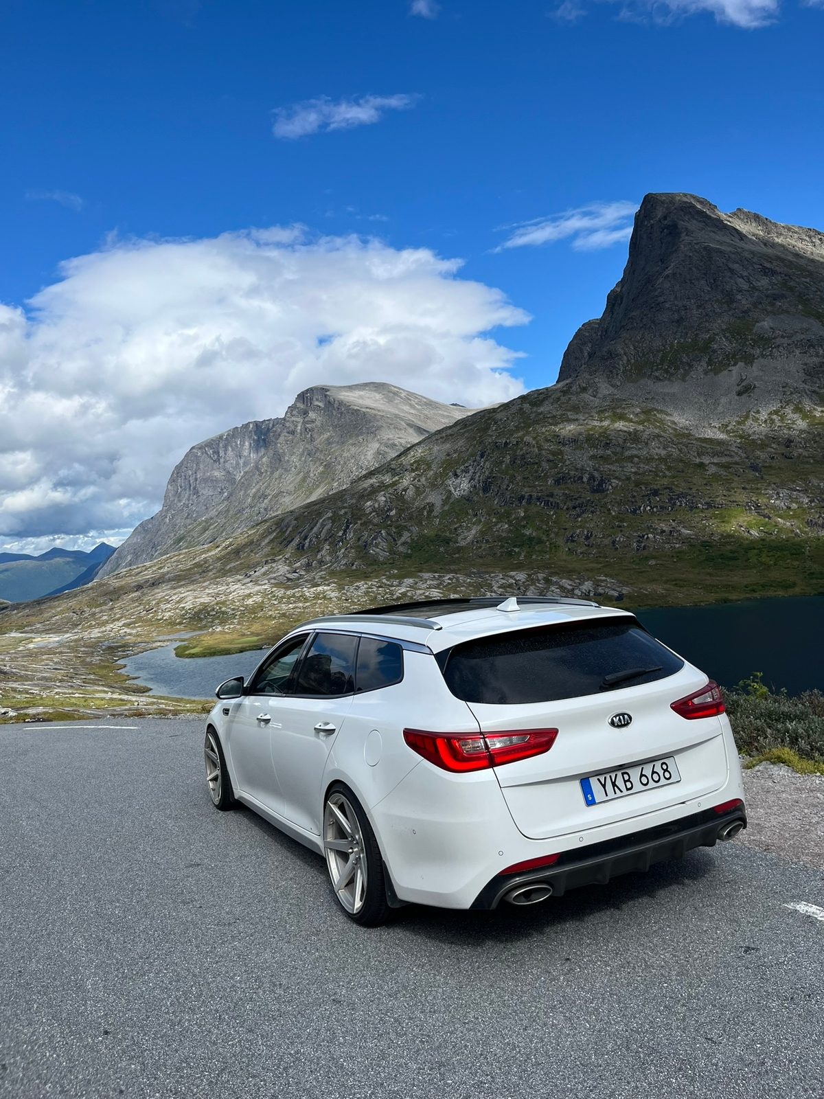 Kia Optima Sport Wagon 1.7 VGT DCT 2017, bild 3/6