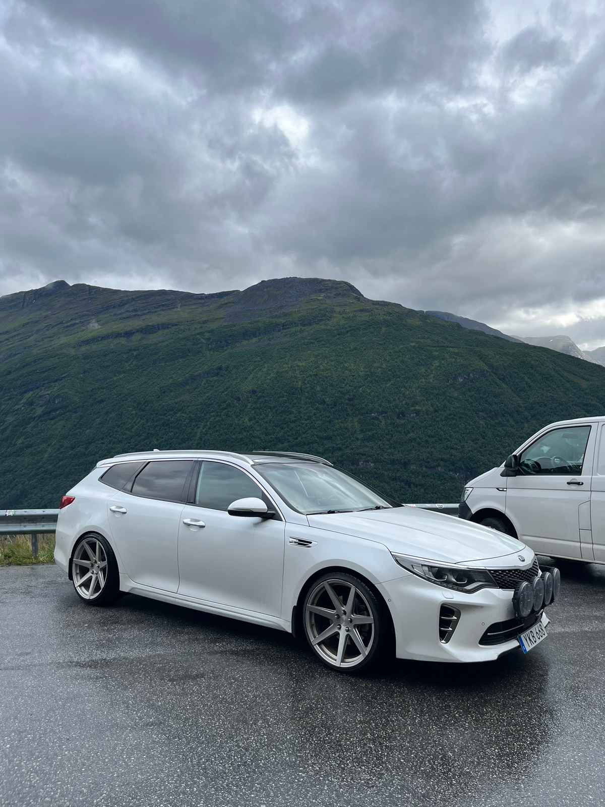 Kia Optima Sport Wagon 1.7 VGT DCT 2017, bild 2/6