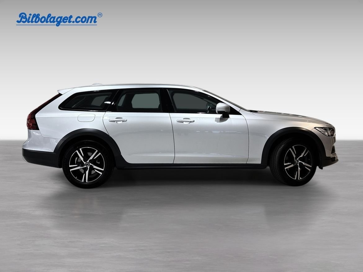 Volvo V90 Cross Country 2021, photo 3/8