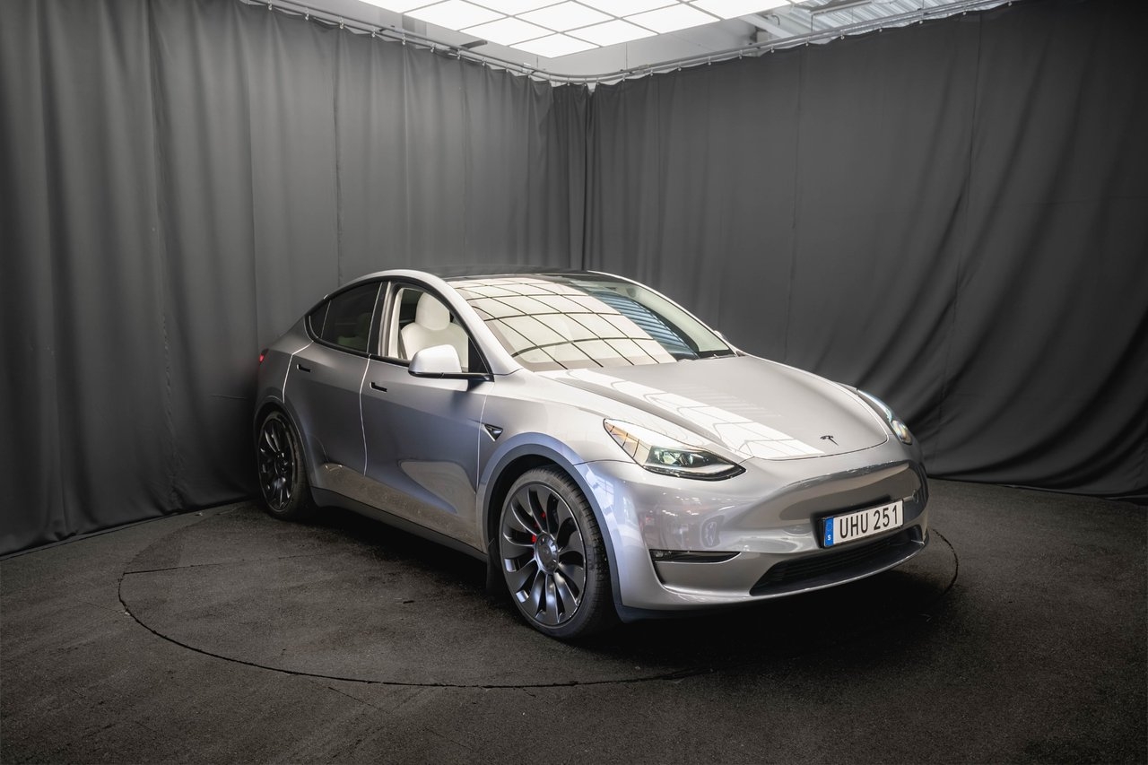 Tesla Model Y 2023, bild 5/10