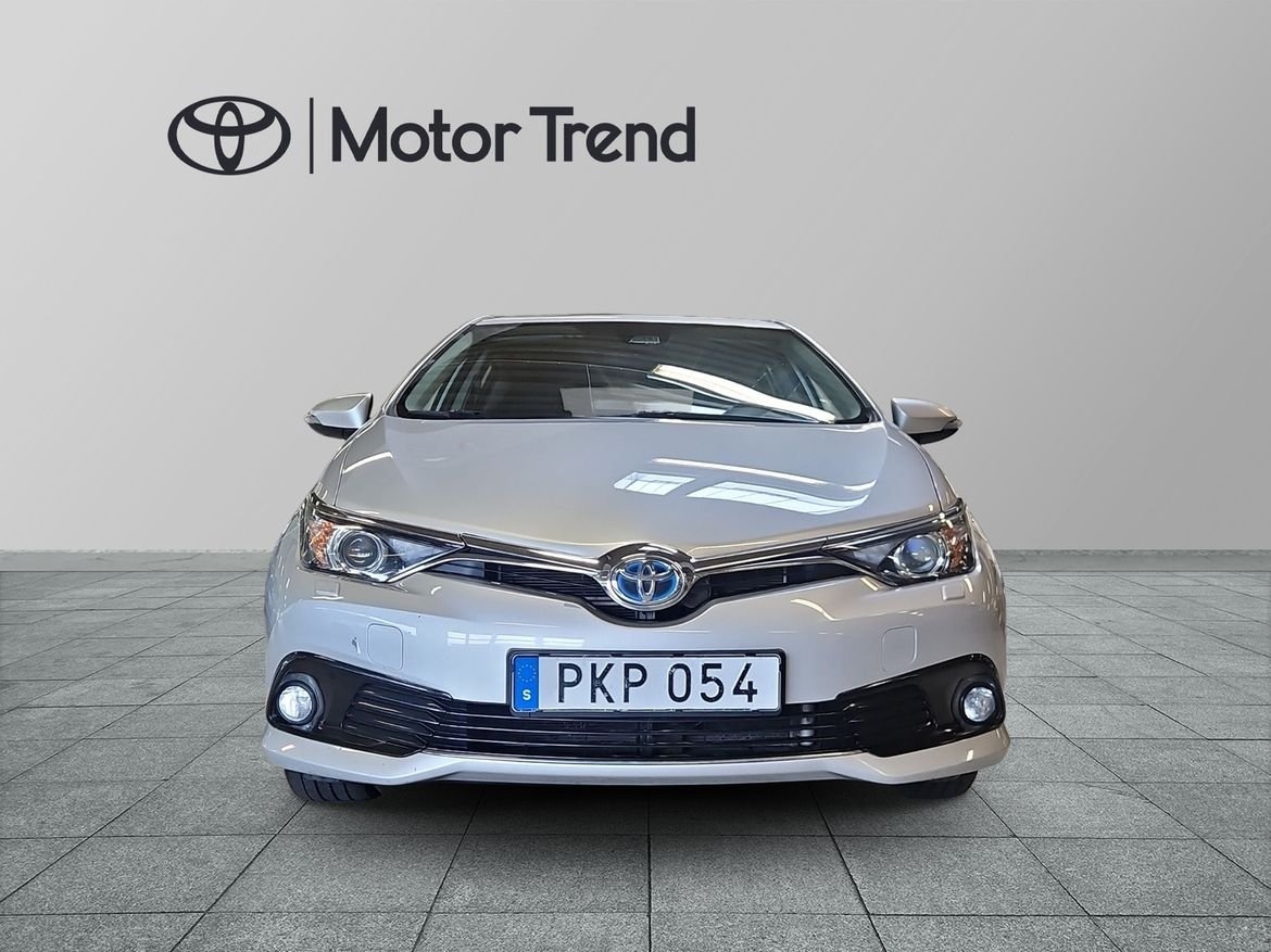 Toyota Auris 1,8 HYBRID 5-D 2017, bild 6/10