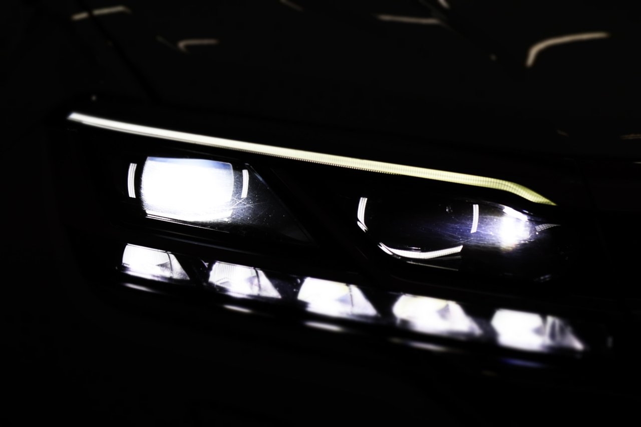 Volkswagen Touareg 2018, photo 7/10