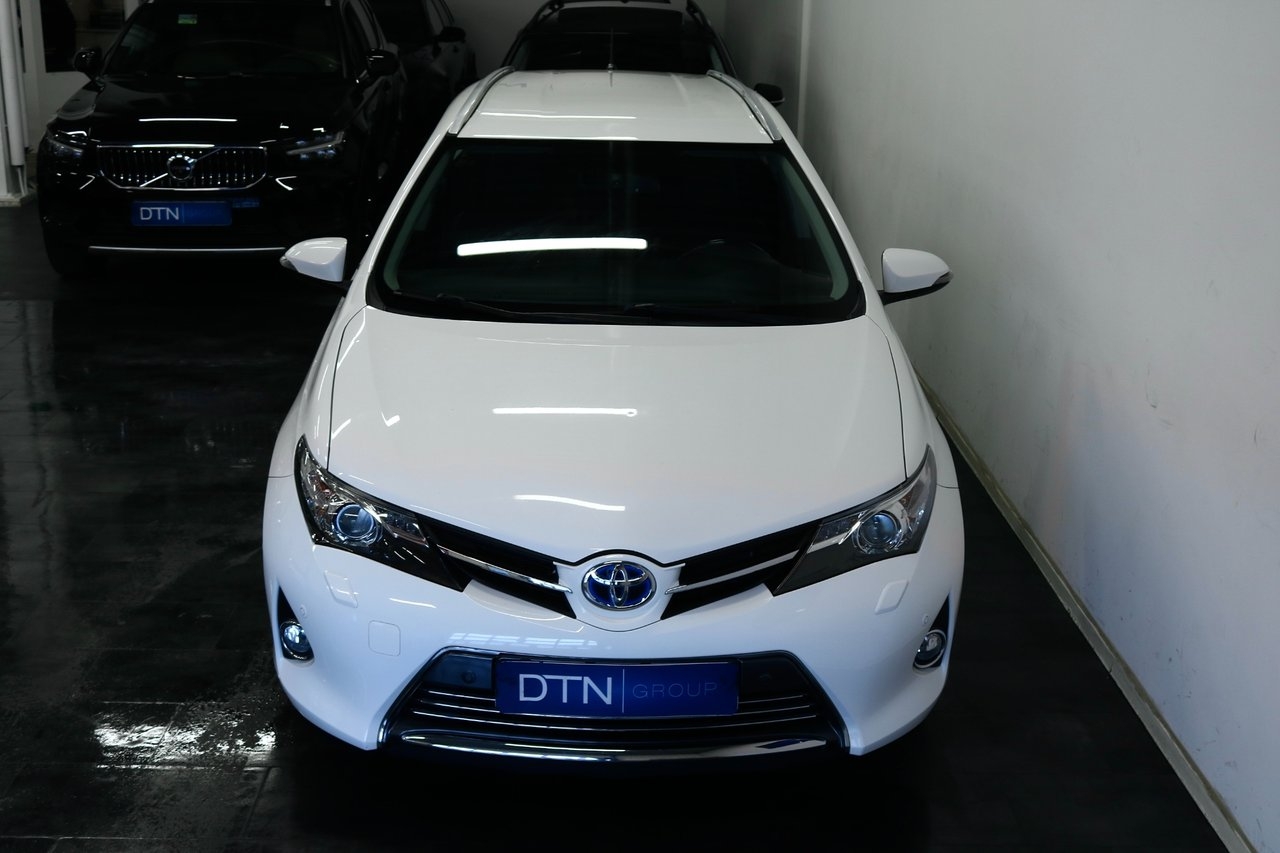 Toyota Auris 2014, bild 5/10