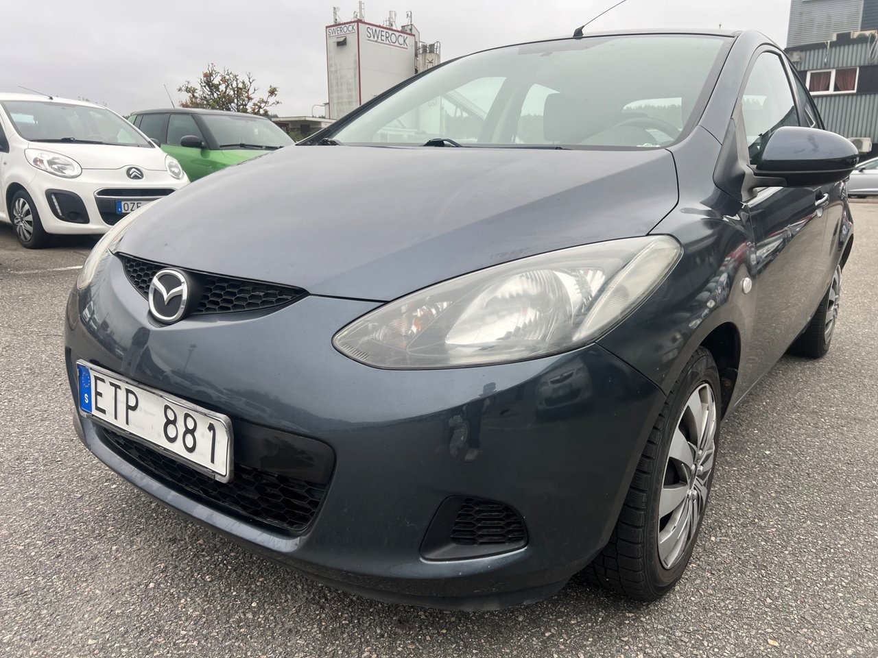 Mazda 2