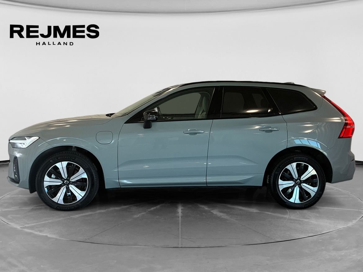 Volvo XC60 Recharge T6 II Plus Dark Edt 2024, kuva 3/10