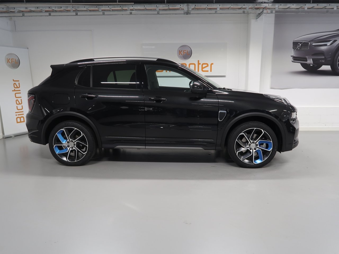 Lynk & Co 01 PHEV V-Däck ingår Drag-360° 2022, photo 4/10
