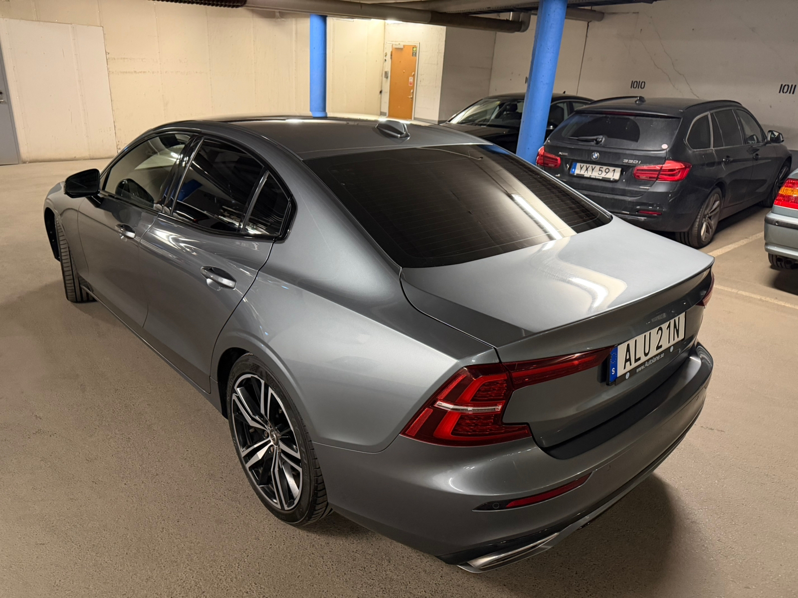 Volvo S60 T5 250hk R-Design BLIS 2019, bild 5/10