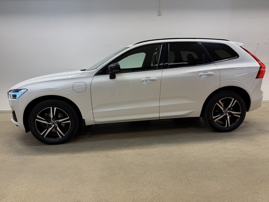 Volvo XC60 T8 AWD R-Design 392HK 2020, bild 2/10