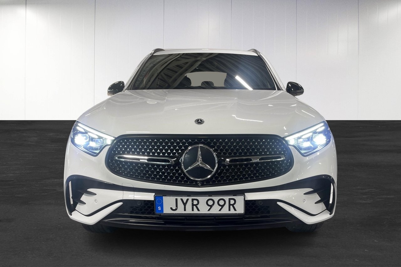 Mercedes-Benz GLC 2023, photo 4/10