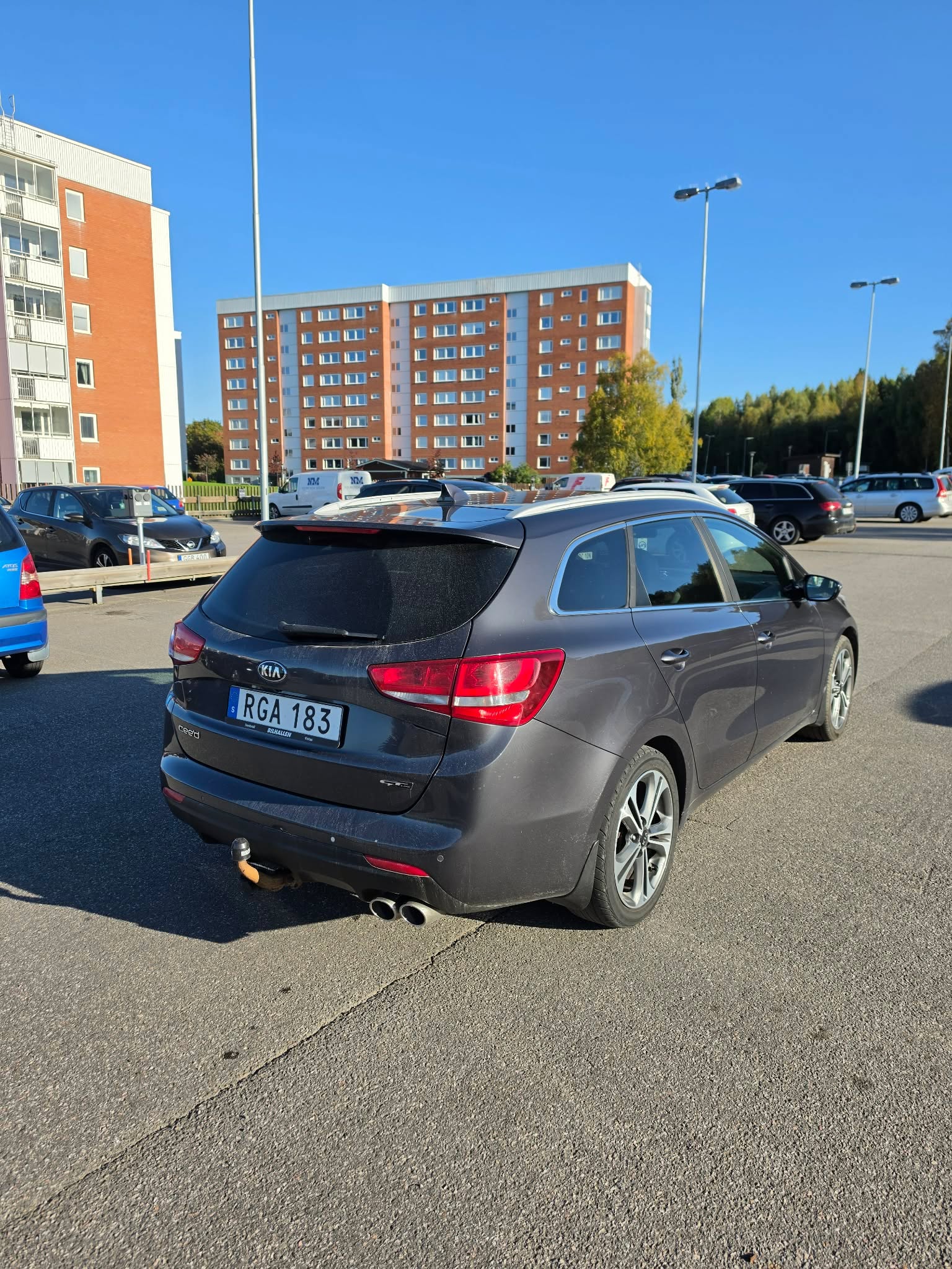 Kia Ceed _sw 1.6 CRDi Manuell Euro 6 2017, bild 2/6