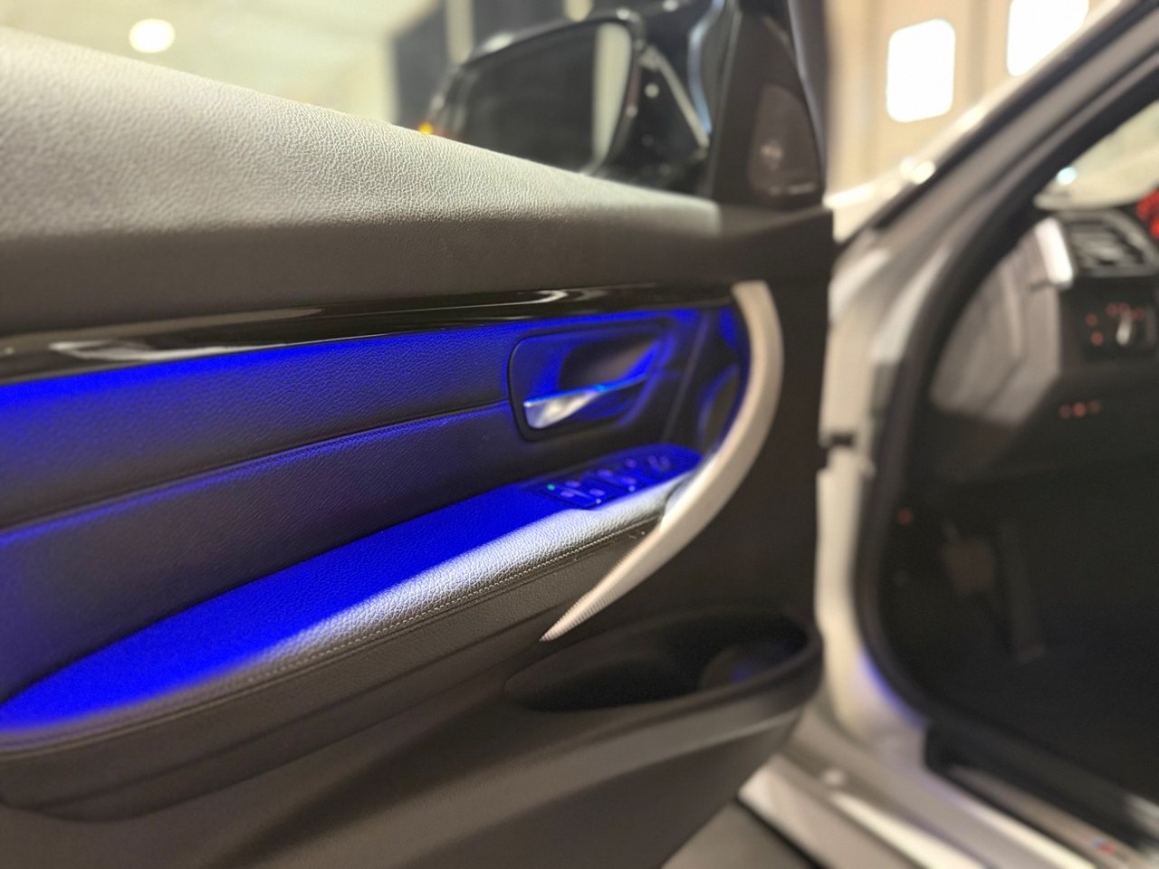 BMW 340 2017, bild 6/10