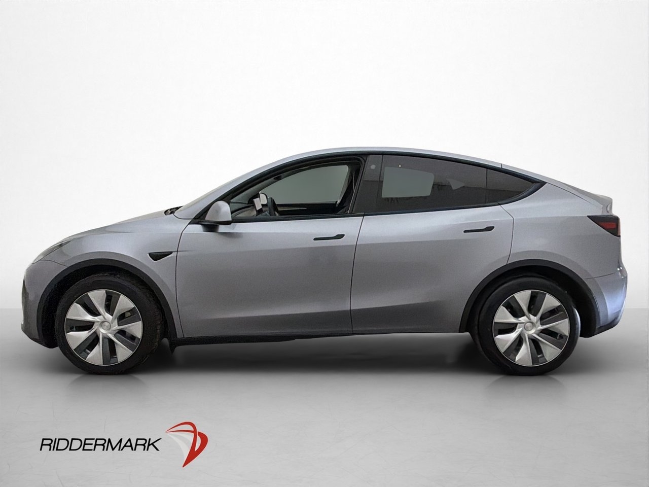 Tesla Model Y Long Range AWD Pano 2023, kuva 5/10
