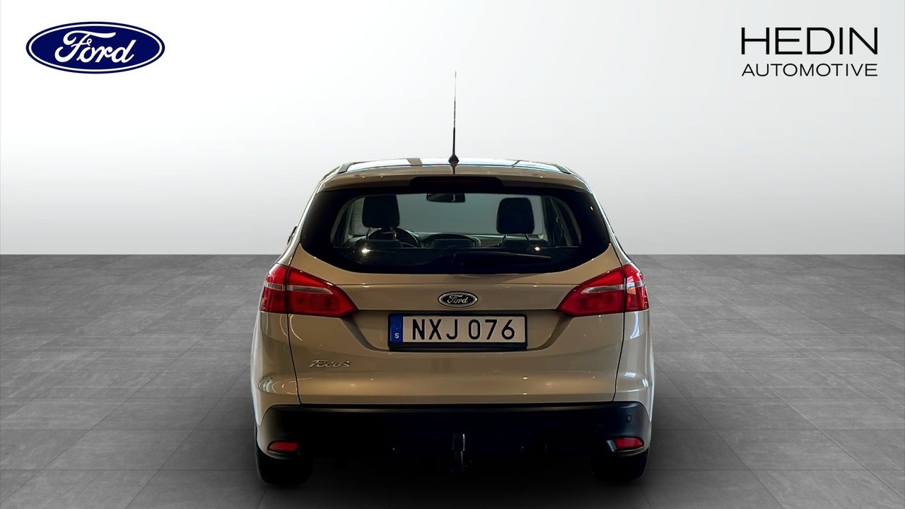 Ford Focus Kombi Automat 2016, kuva 7/9