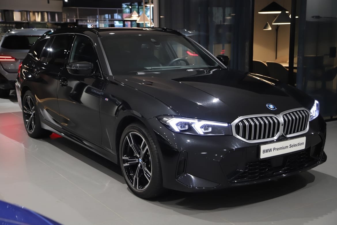 BMW 330 e xDrive M Sport Business 2026, bild 6/10