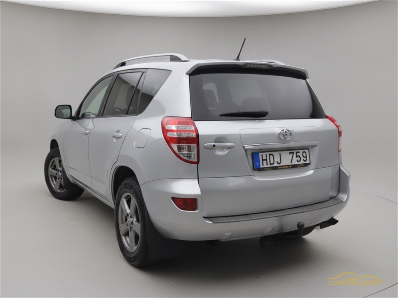 Toyota RAV4 2.0 VVT-i 4x4 158hk 2012, bild 2/10