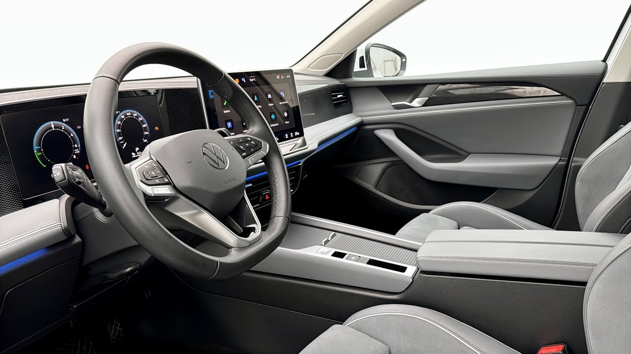 Volkswagen Passat 2025, bild 7/10
