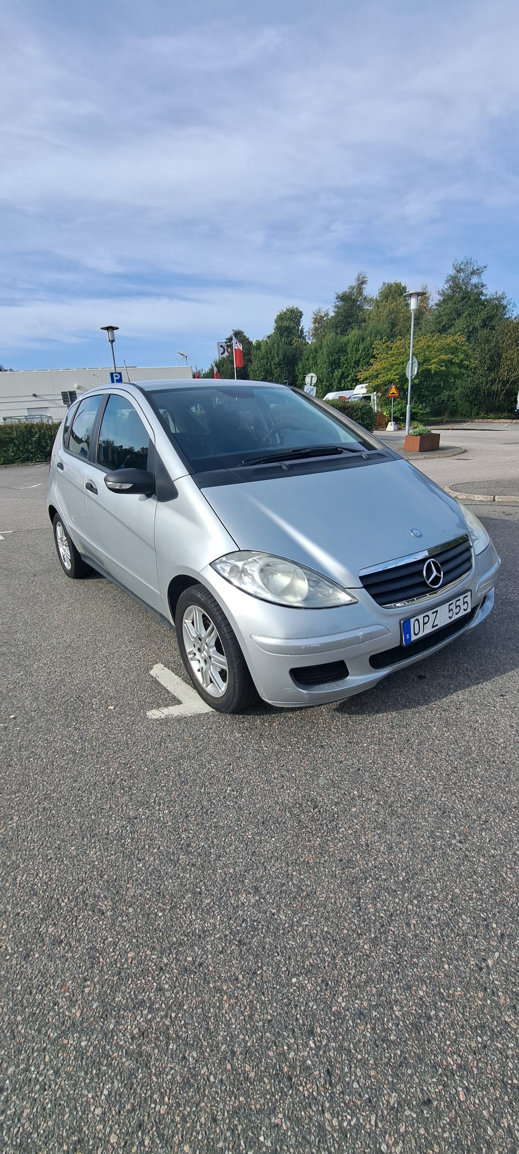 Mercedes-Benz A 170 5-dörrars Manuell 2007, kuva 2/5
