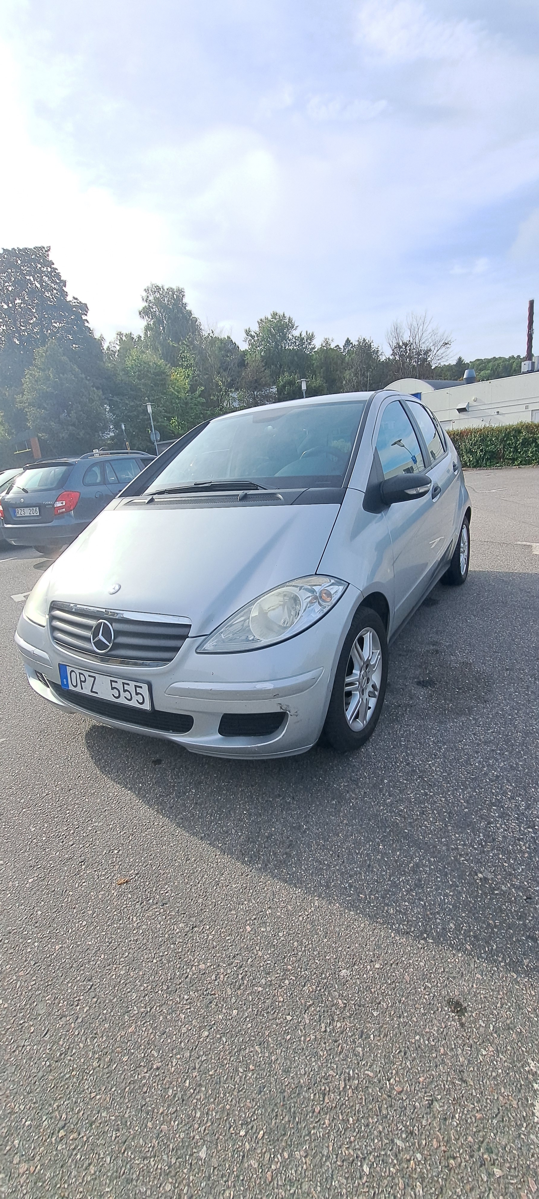 Mercedes-Benz A