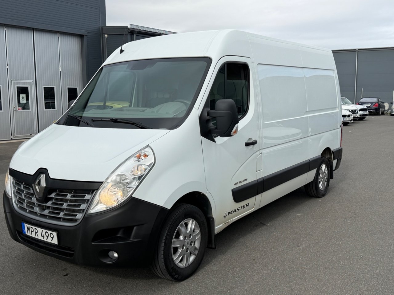 Renault Master 3.5 T 2.3 dCi Euro 6 2017, bild 2/9