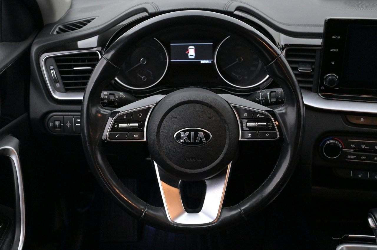 Kia Ceed SW Plug-in Hybrid Advance 2021, photo 7/10