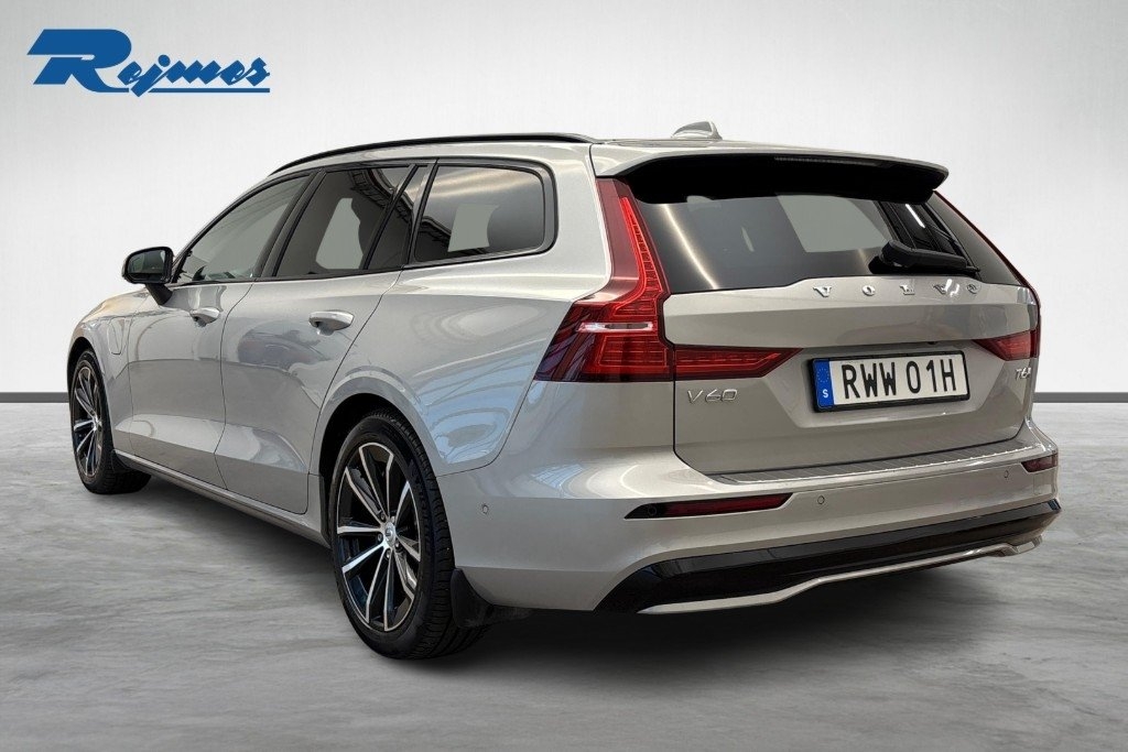 Volvo V60 T6 Plus Dark Nordic Edition 2025, bild 3/28
