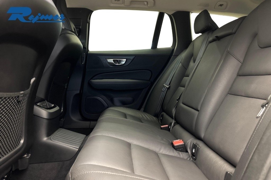 Volvo V60 T6 Plus Dark Nordic Edition 2025, bild 7/28