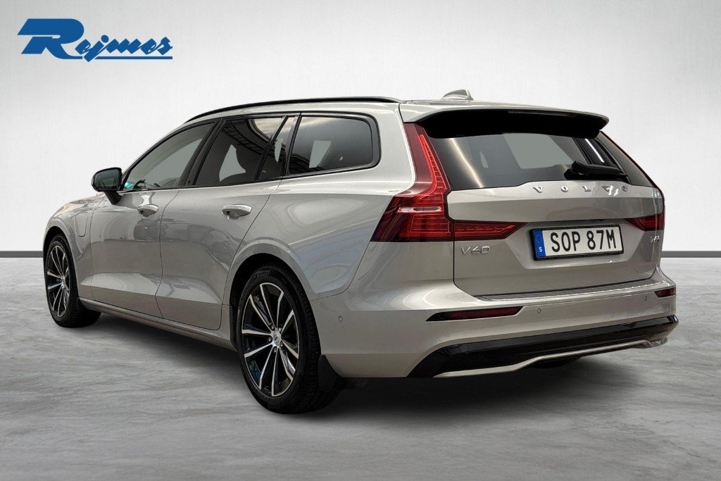 Volvo V60 T6 Plus Dark Nordic Edition 2025, bild 4/28