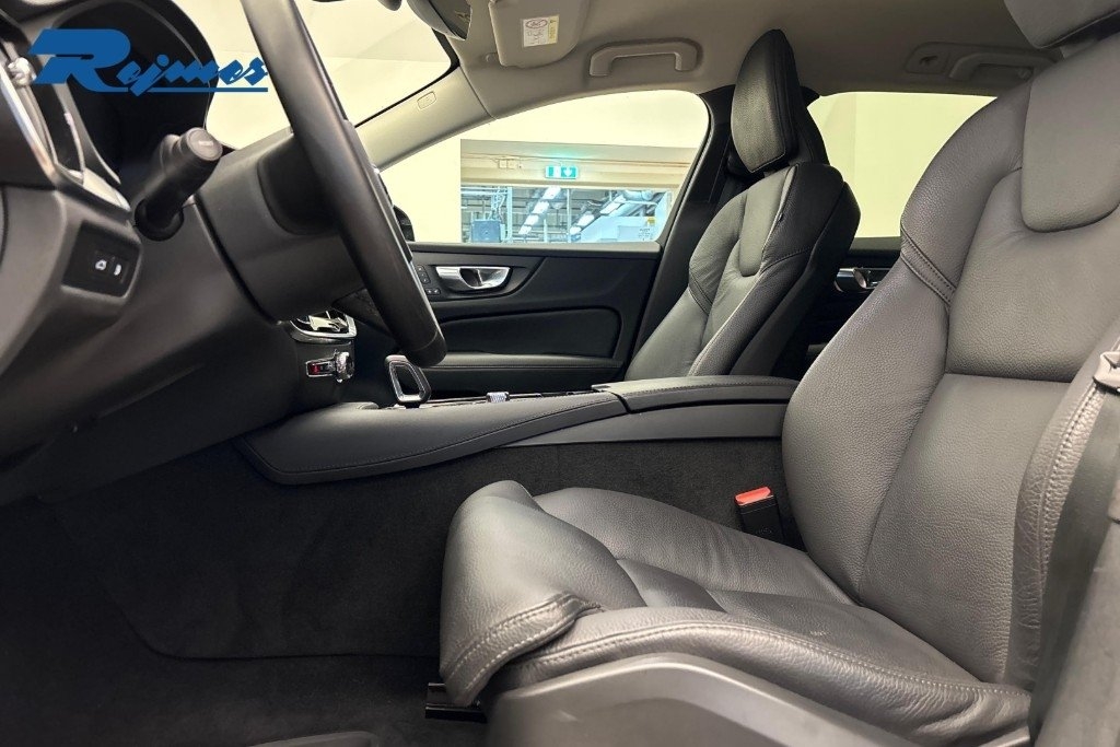Volvo V60 T6 Plus Dark Nordic Edition 2025, bild 6/28