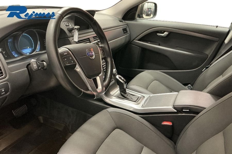 Volvo XC70 II D4 AWD Momentum Business E 2015, kuva 6/10